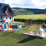 Czeho House *